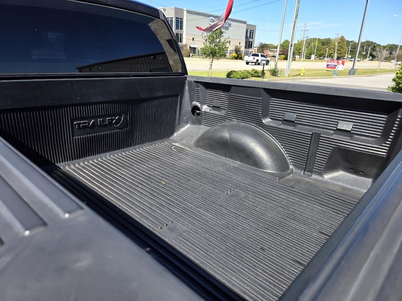 Ford F-150 2WD SuperCrew 145" STX 2014