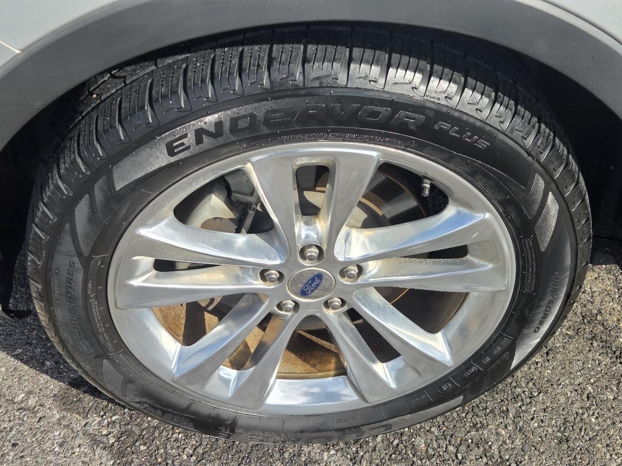 Ford Explorer XLT FWD 2019