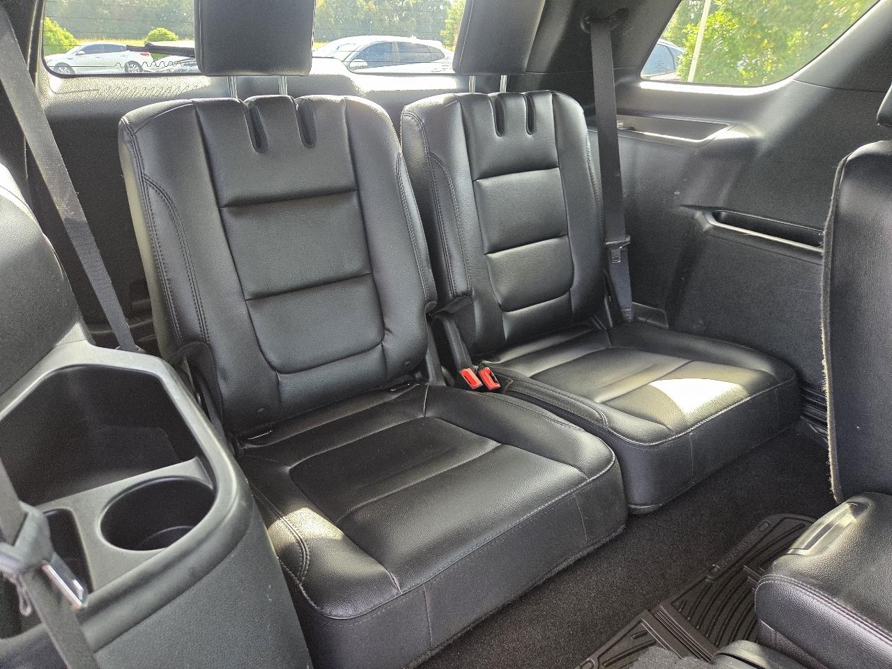 Ford Explorer XLT FWD 2019