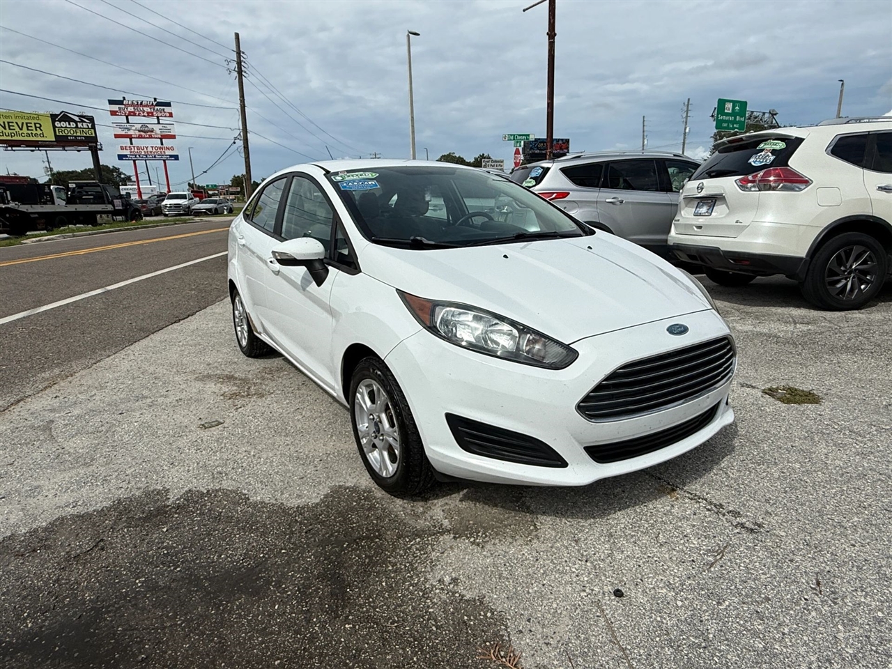 2015 Ford Fiesta SE Sedan 4D