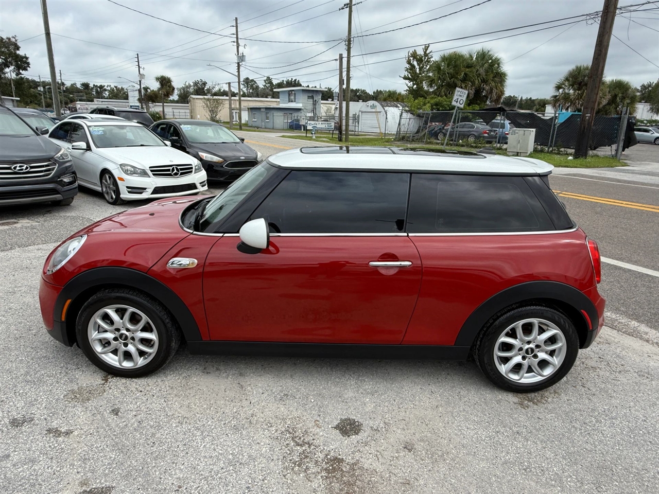 2017 Mini Cooper Hardtop S photo 4