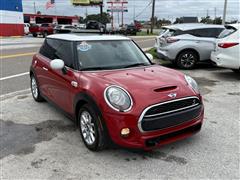 2017 MINI Cooper 