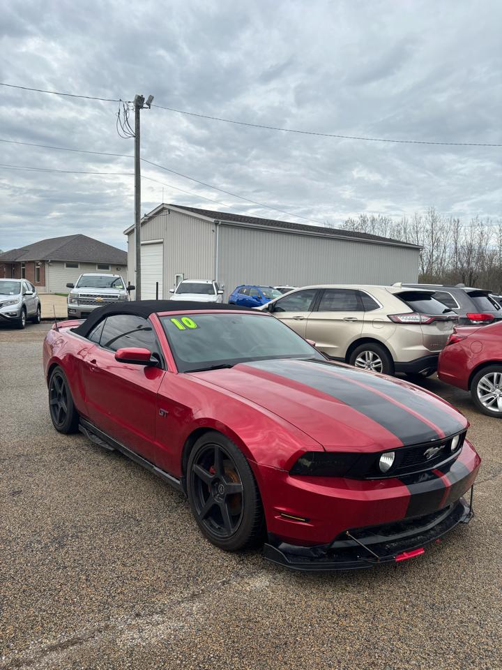 Ford Mustang GT Convertible  2010