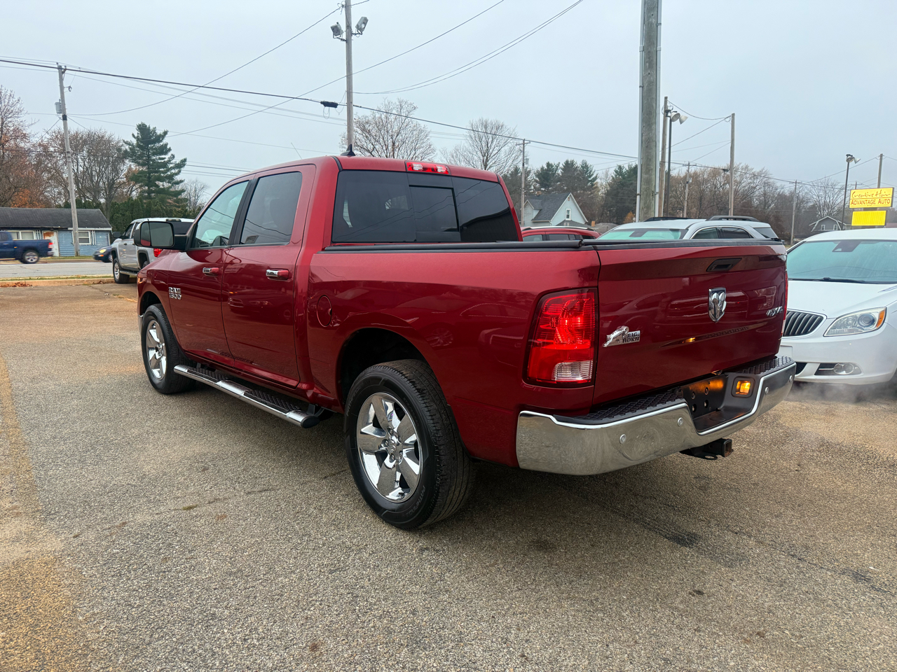 RAM 1500 SLT Crew Cab SWB 4WD 2014
