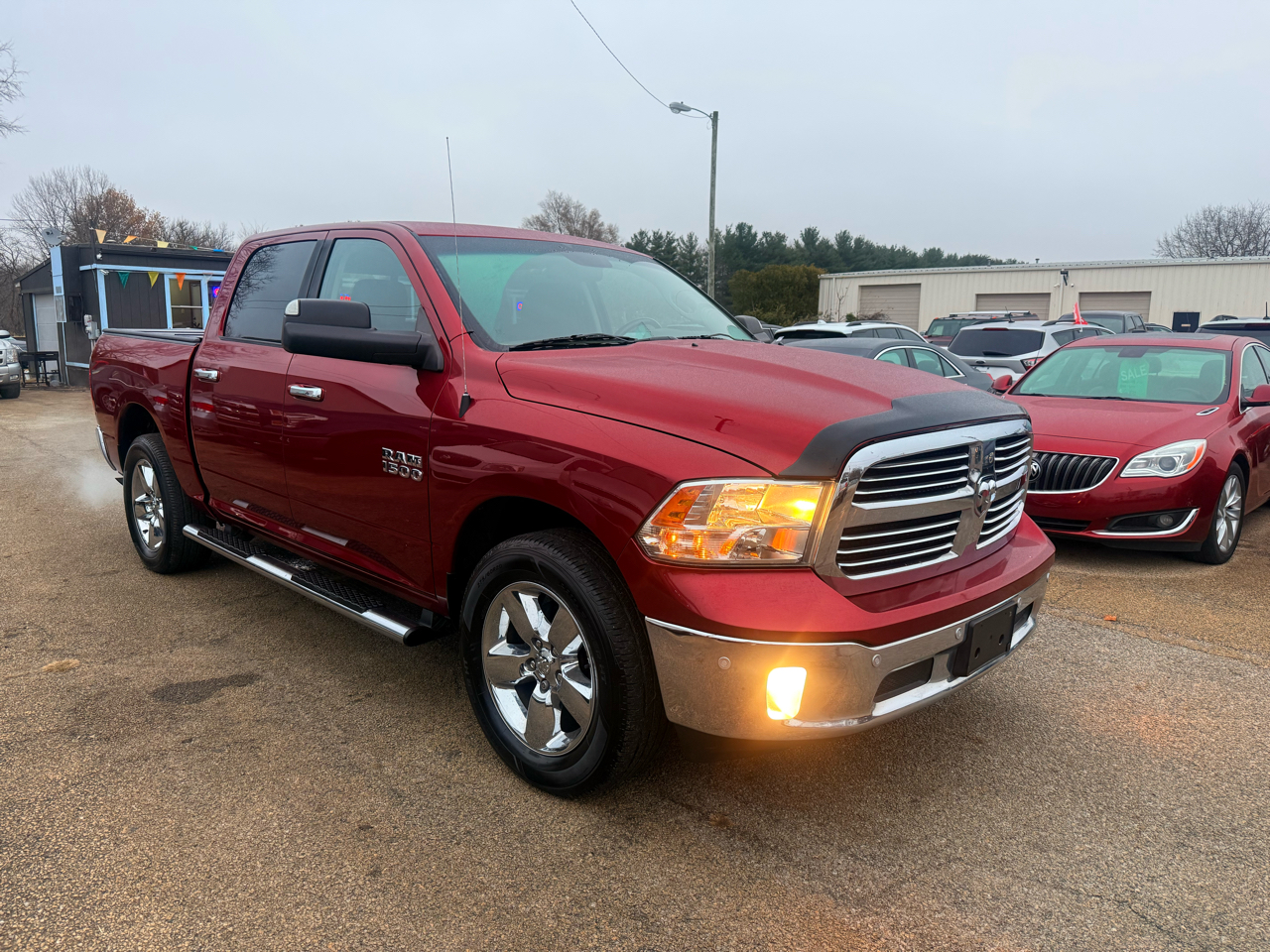 RAM 1500 SLT Crew Cab SWB 4WD 2014