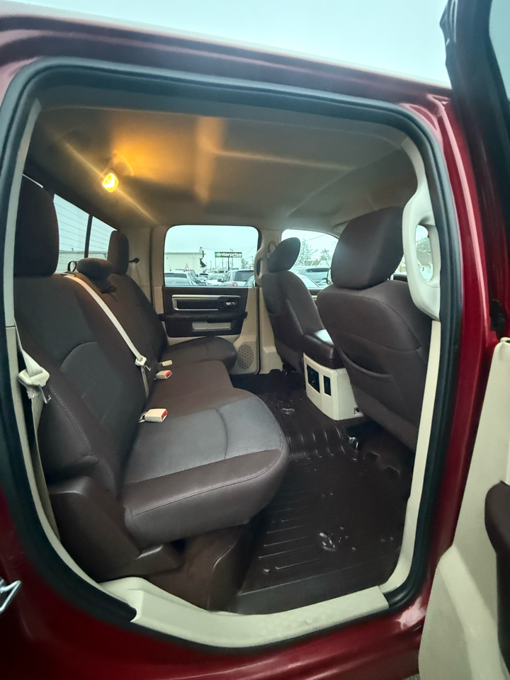 RAM 1500 SLT Crew Cab SWB 4WD 2014