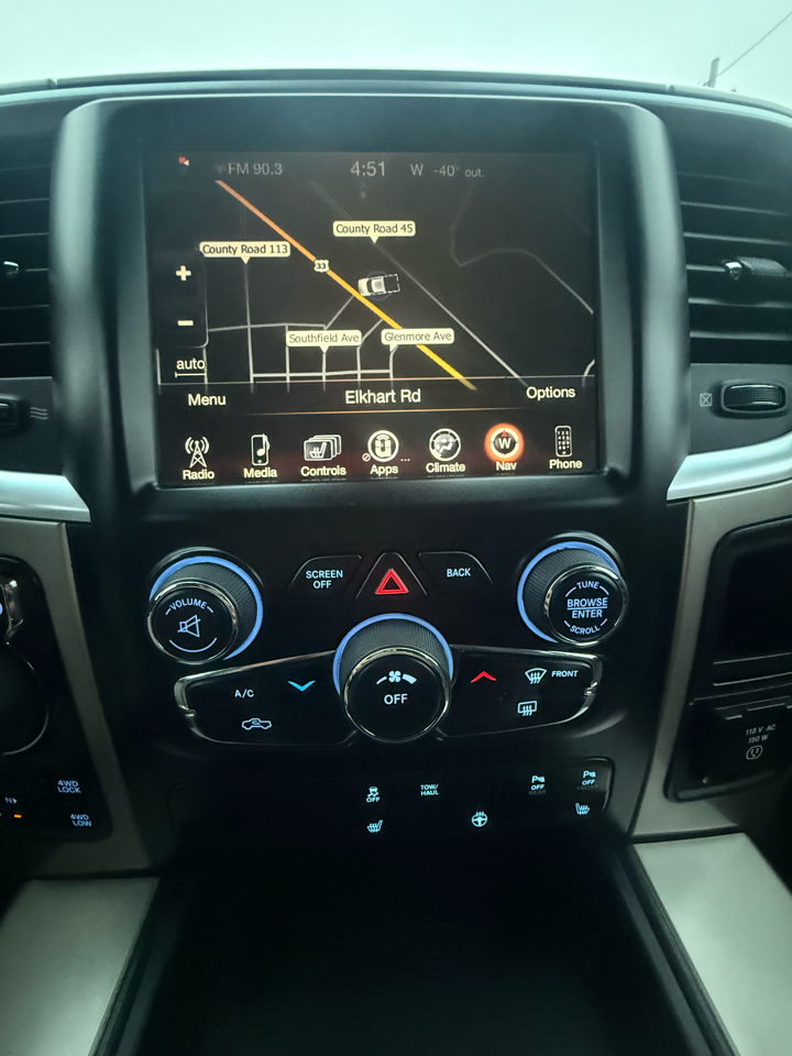 RAM 1500 SLT Crew Cab SWB 4WD 2014