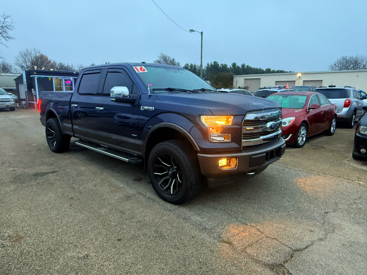 Ford F-150 Lariat SuperCrew 5.5-ft. Bed 4WD 2016