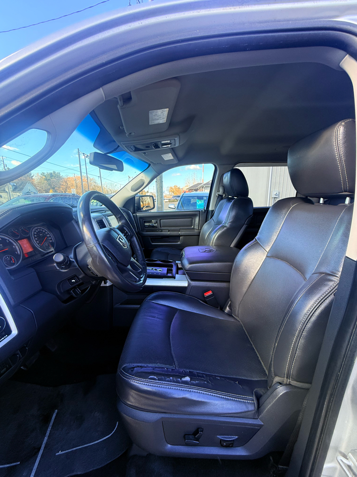 RAM 1500 Sport Crew Cab 4WD 2012