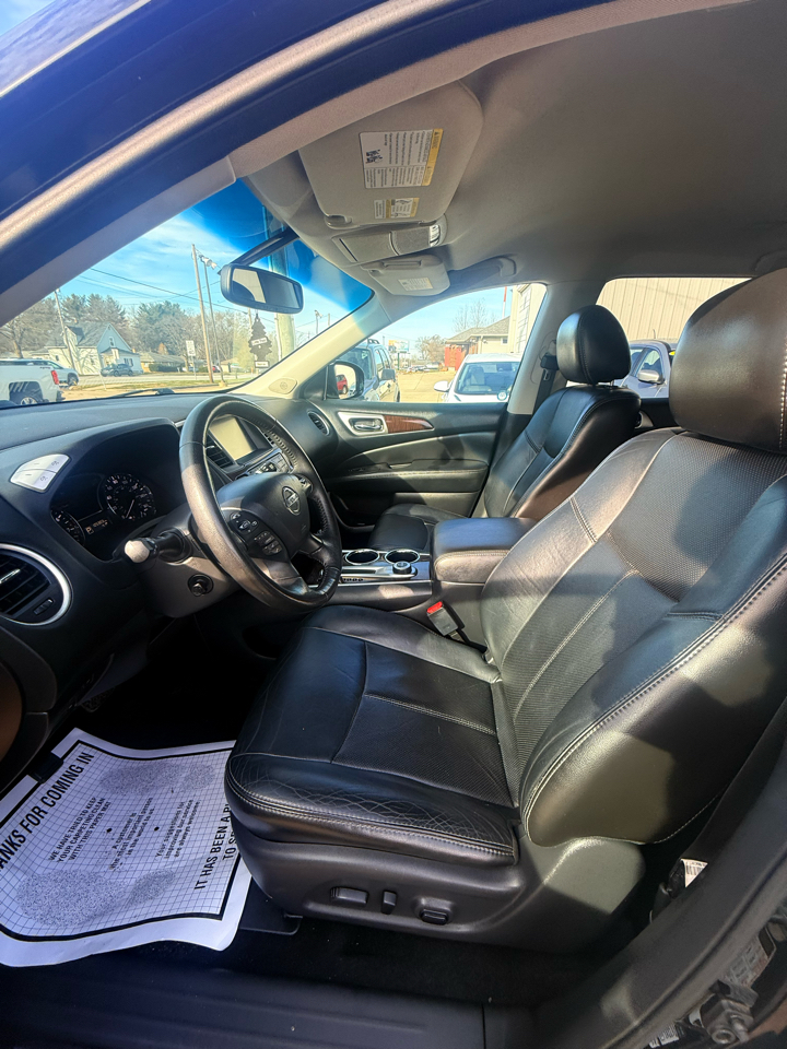 Nissan Pathfinder S 4WD 2014