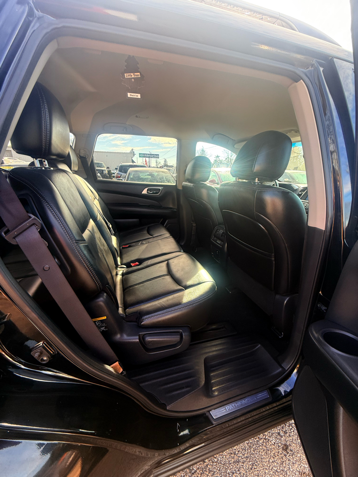 Nissan Pathfinder S 4WD 2014