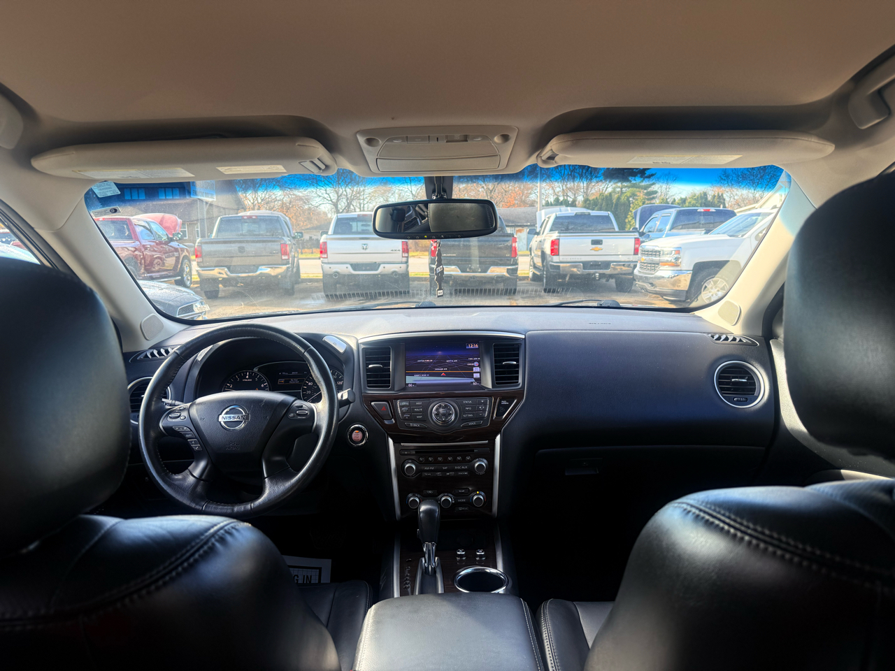 Nissan Pathfinder S 4WD 2014