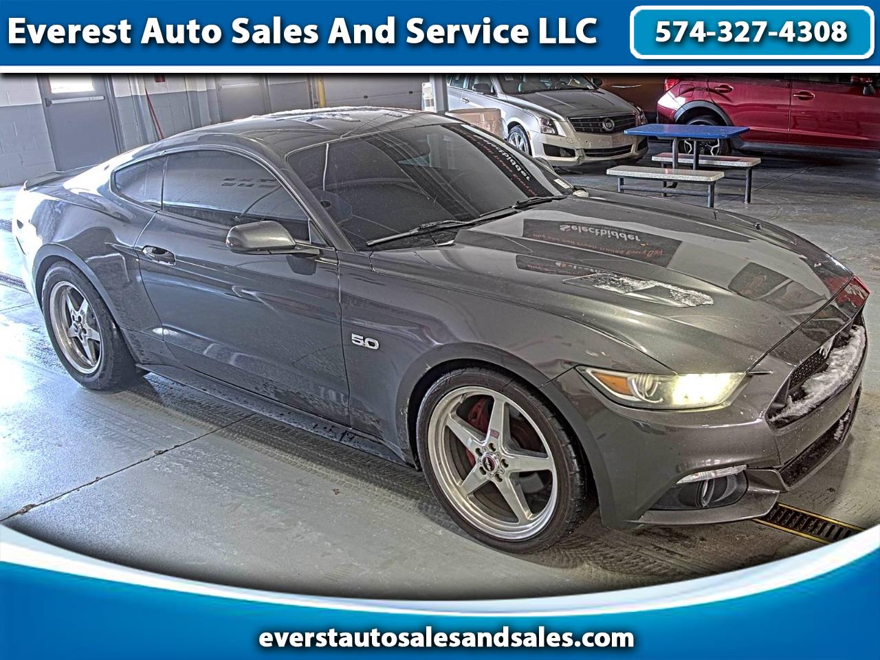 Ford Mustang GT Premium Coupe 2016