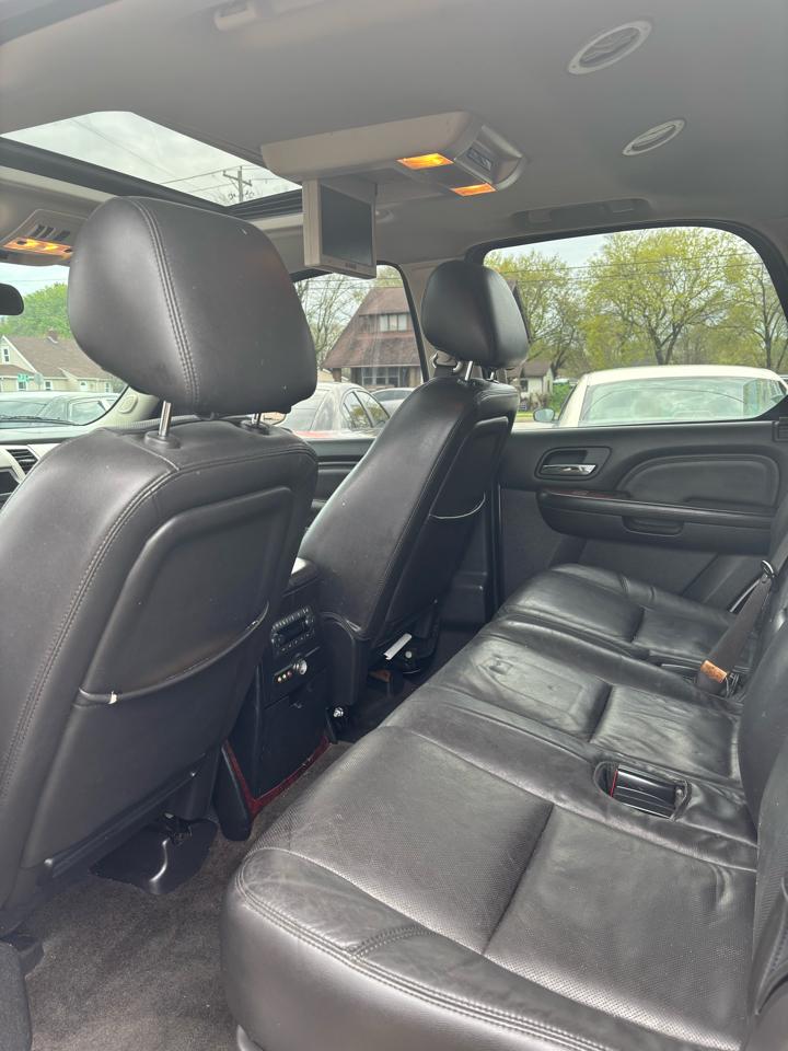 Cadillac Escalade AWD Premium 2013