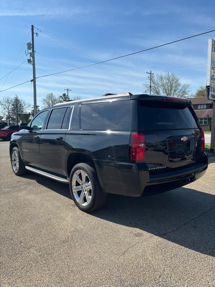 Chevrolet Suburban LT 4WD 2016