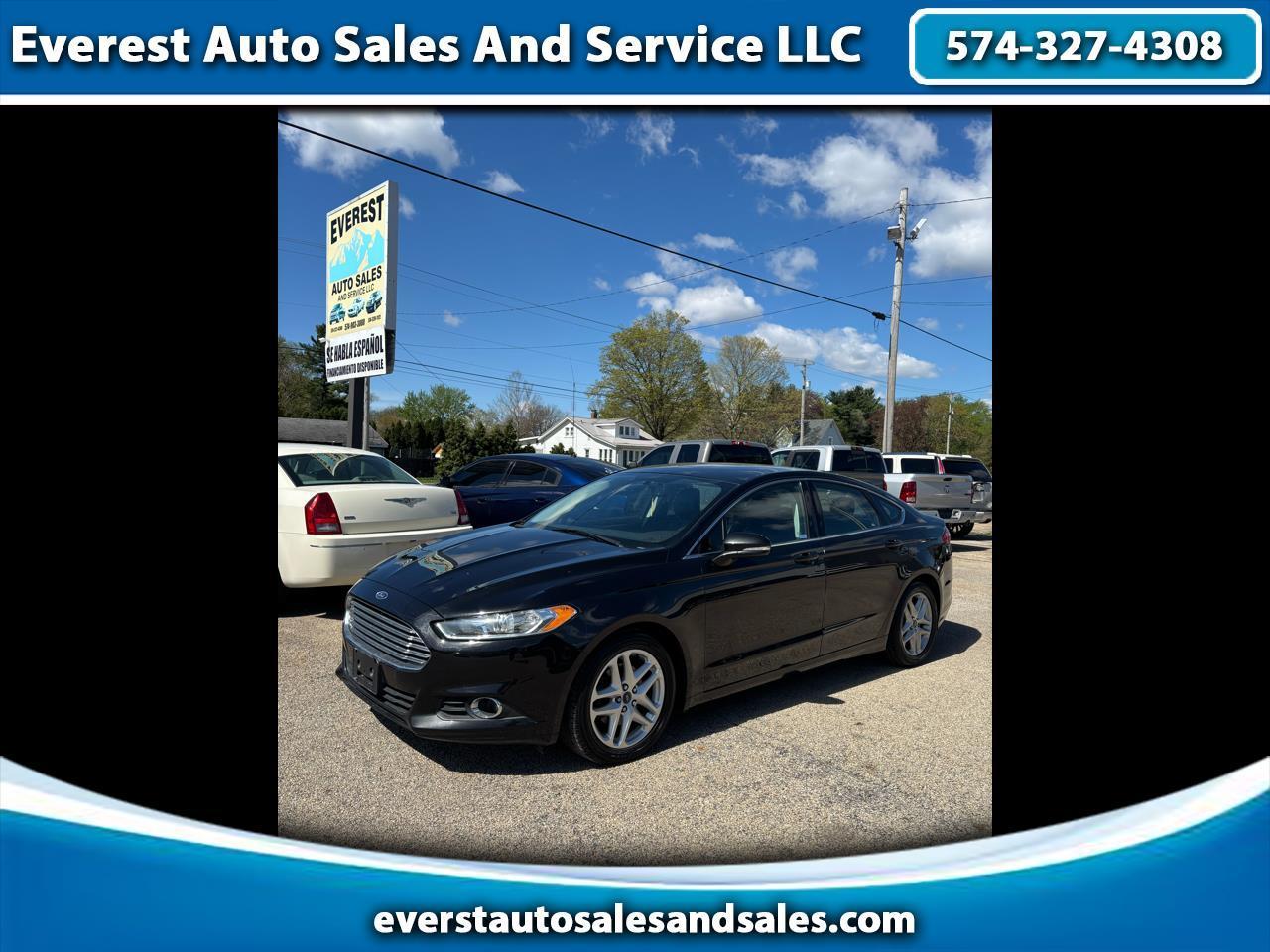 Ford Fusion SE 2015