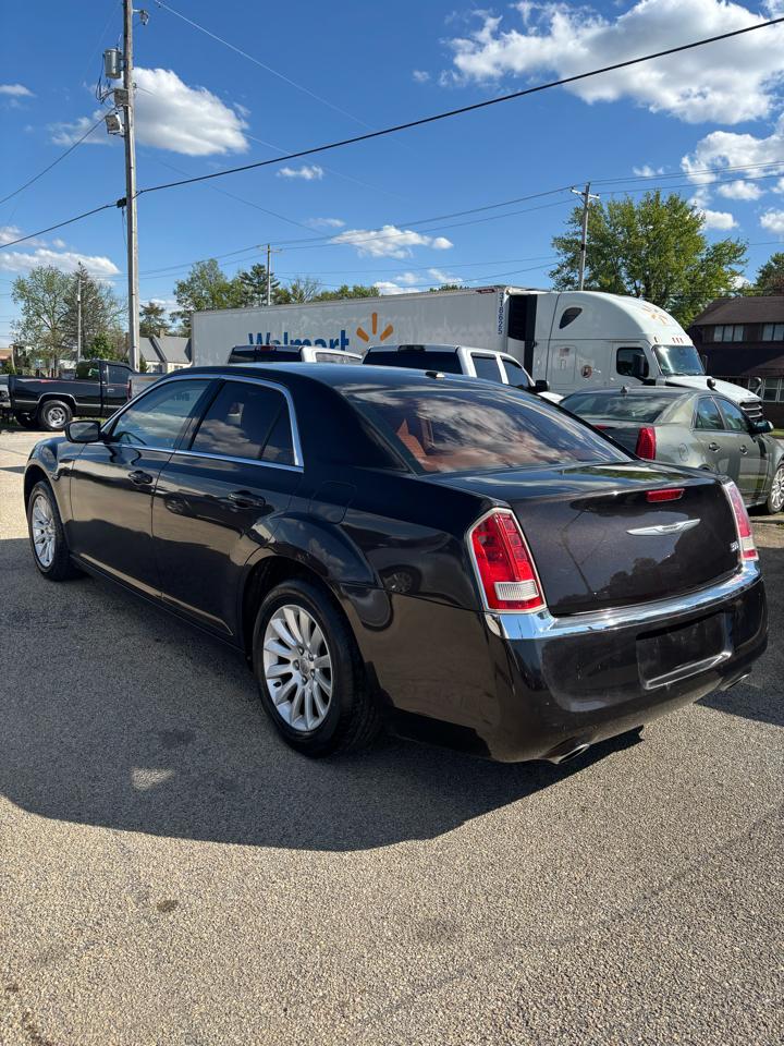 Chrysler 300 RWD 2013