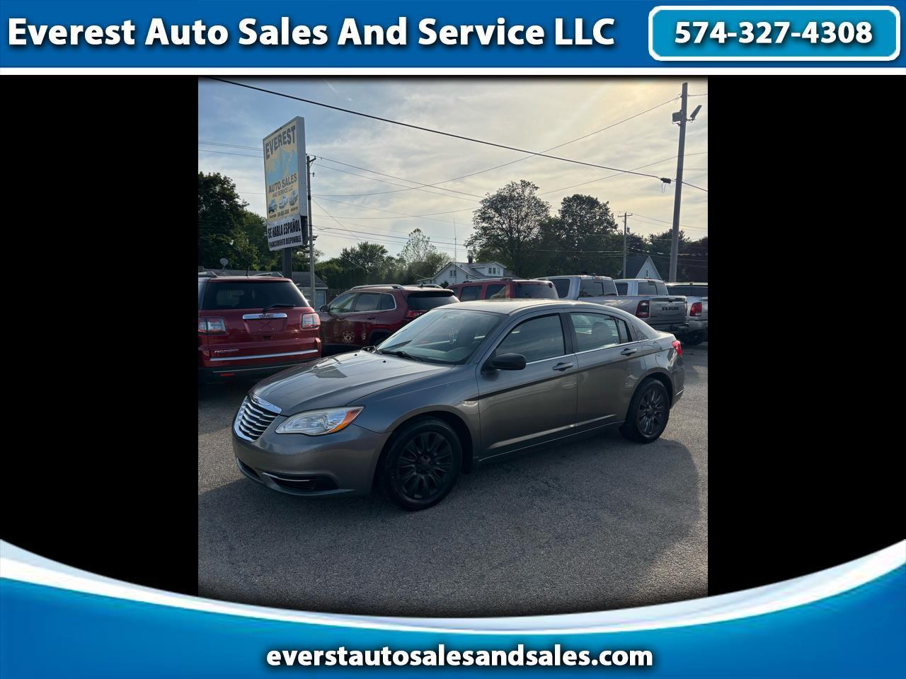 Chrysler 200 LX 2012