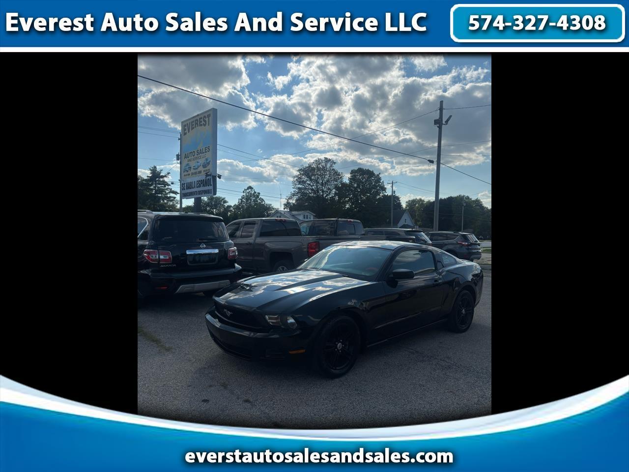 2012 Ford Mustang V6 Coupe