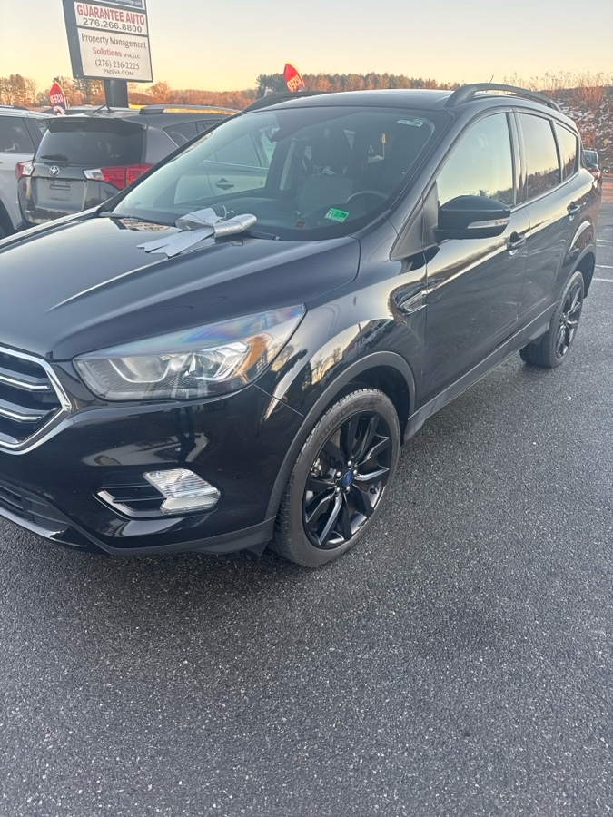 Ford Escape  2017