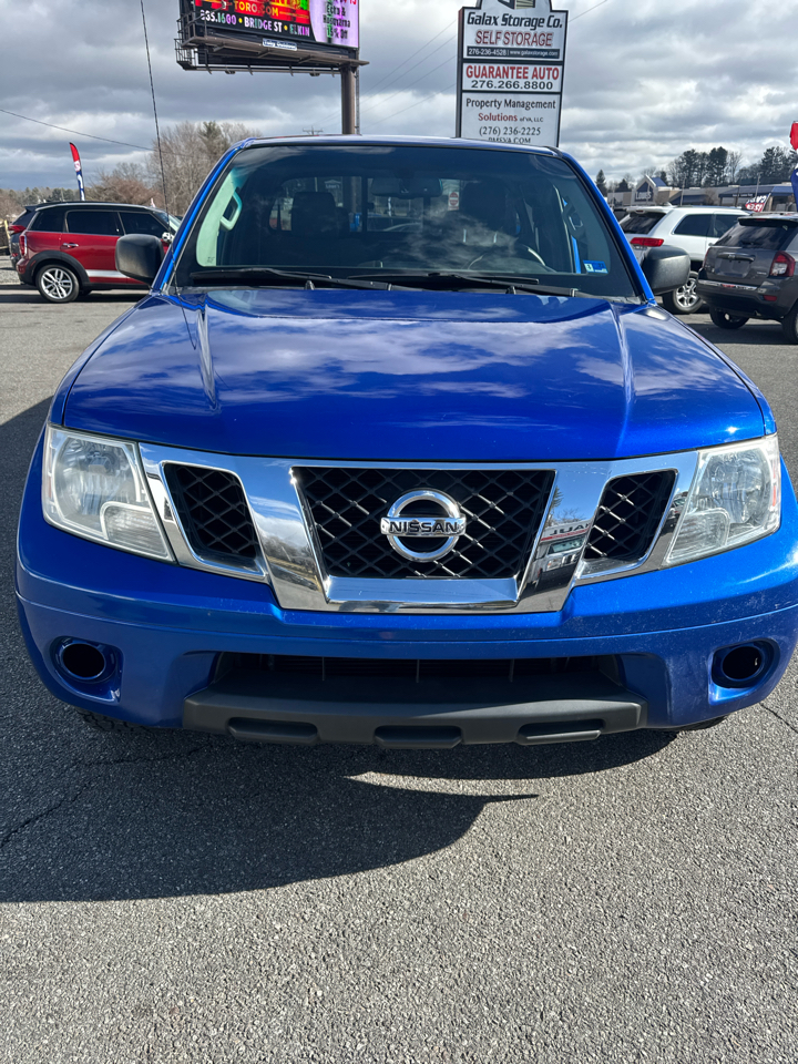 Nissan Frontier  2012