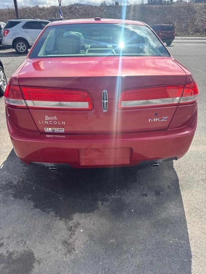 Lincoln MKZ  2011