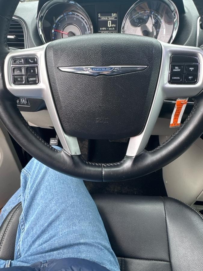 Chrysler Town & Country  2015