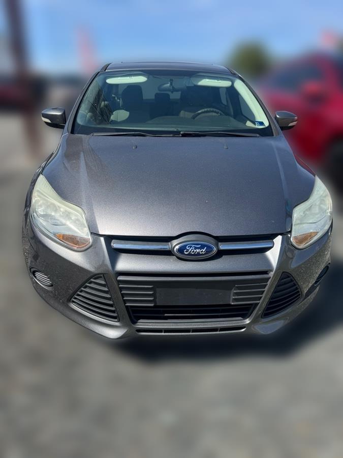 2014 Ford Focus SE Sedan