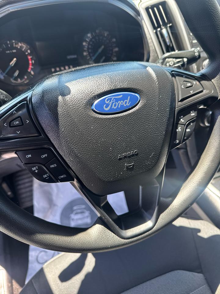 Ford Edge SE FWD 2016