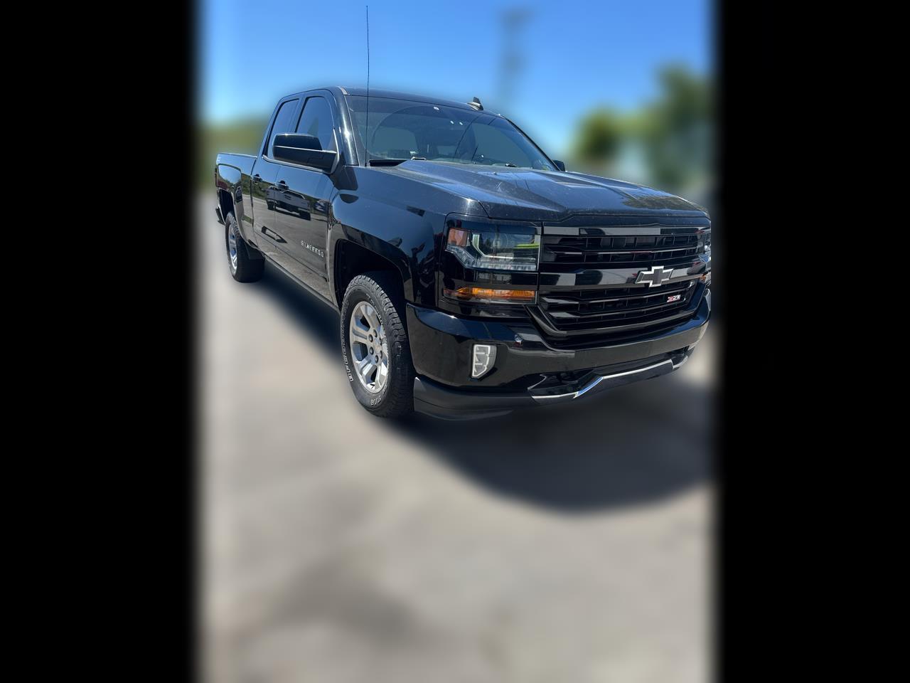 Chevrolet Silverado 1500 LT Double Cab 4WD 2017