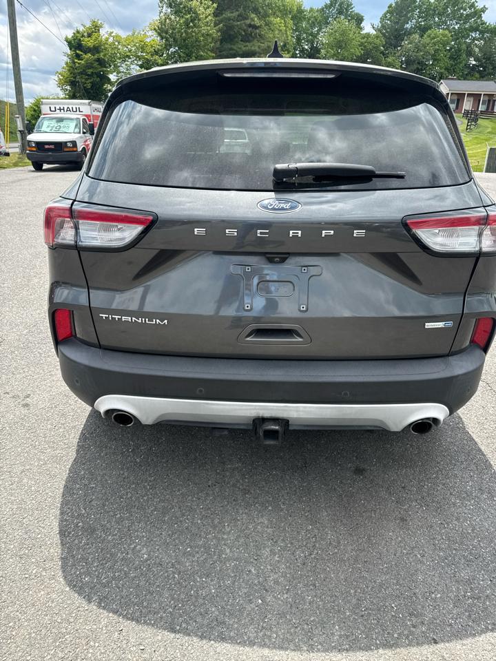 Ford Escape Titanium 4WD 2020