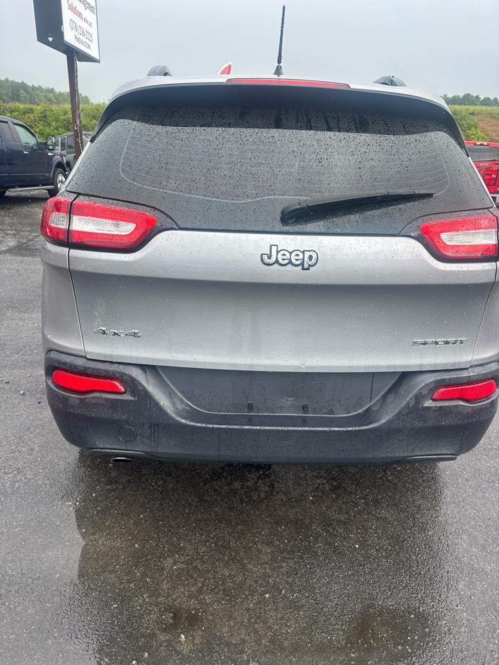 Jeep Cherokee  2016