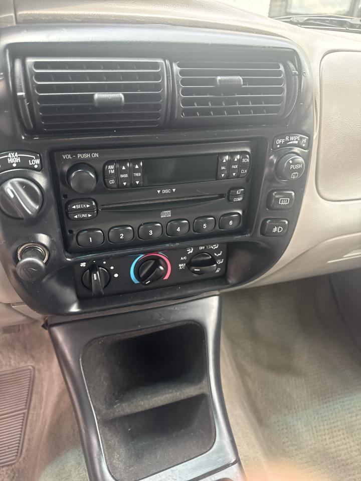 Ford Explorer  1998