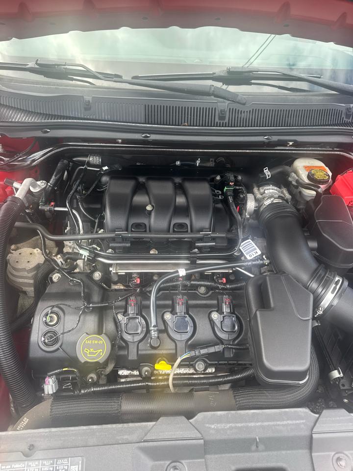 Ford Taurus  2016