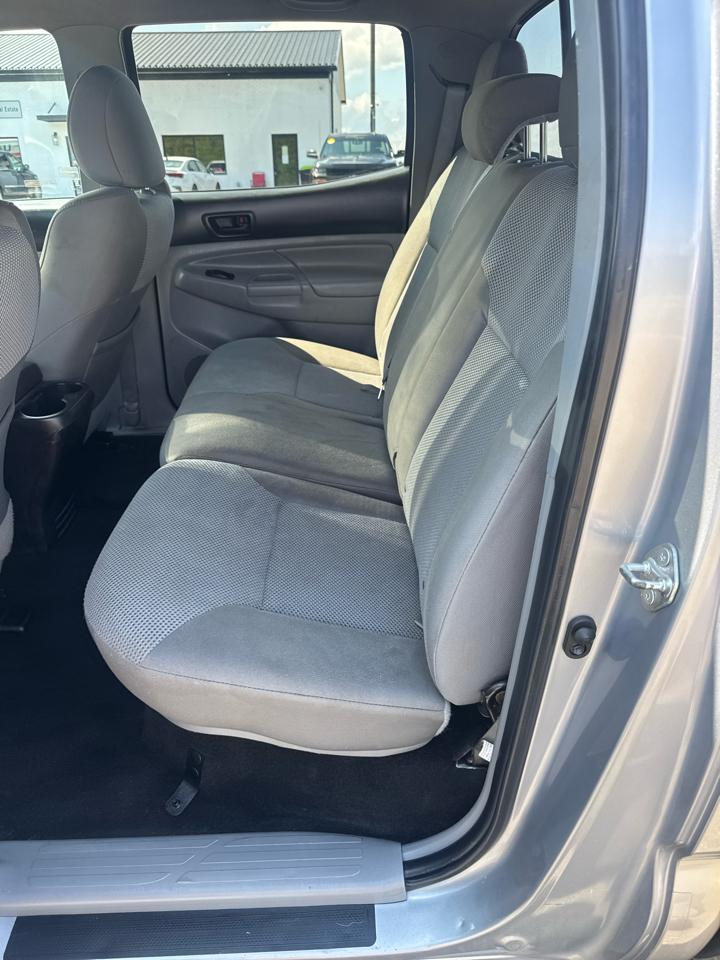 Toyota Tacoma  2014