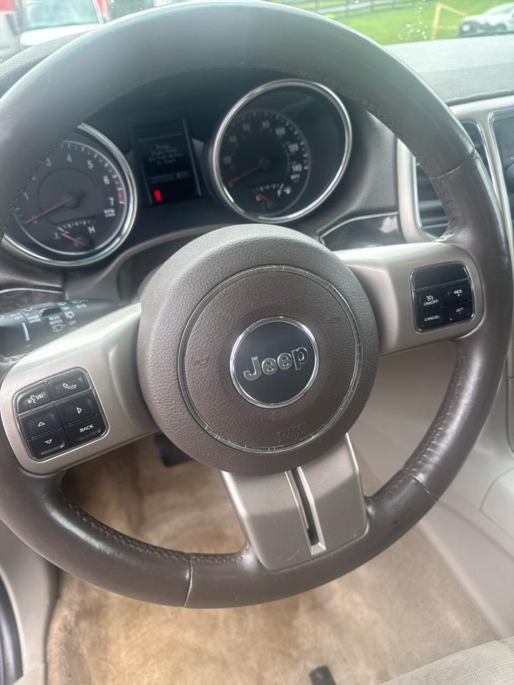 Jeep Grand Cherokee  2013