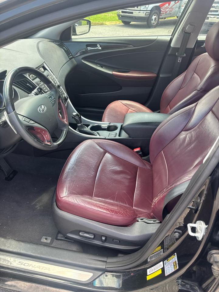 Hyundai Sonata  2013