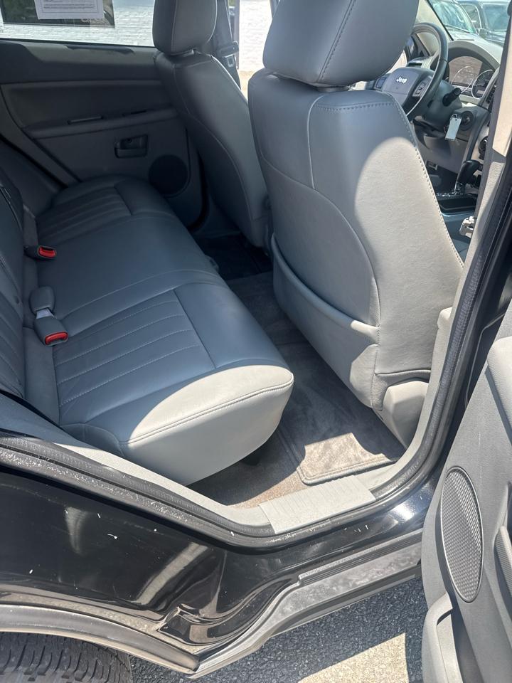 Jeep Grand Cherokee  2007