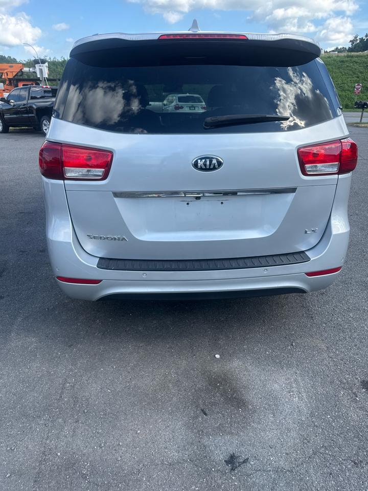 Kia Sedona LX 2018