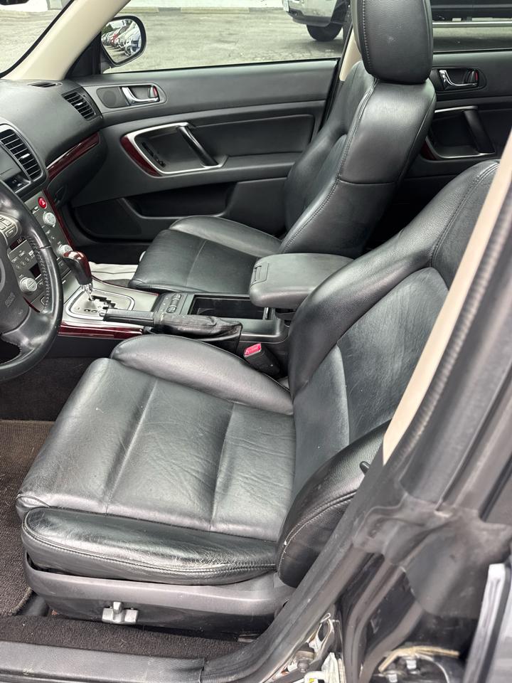 Subaru Outback  2008