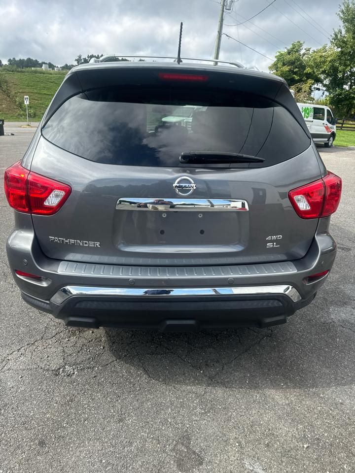 Nissan Pathfinder Platinum 4WD 2018