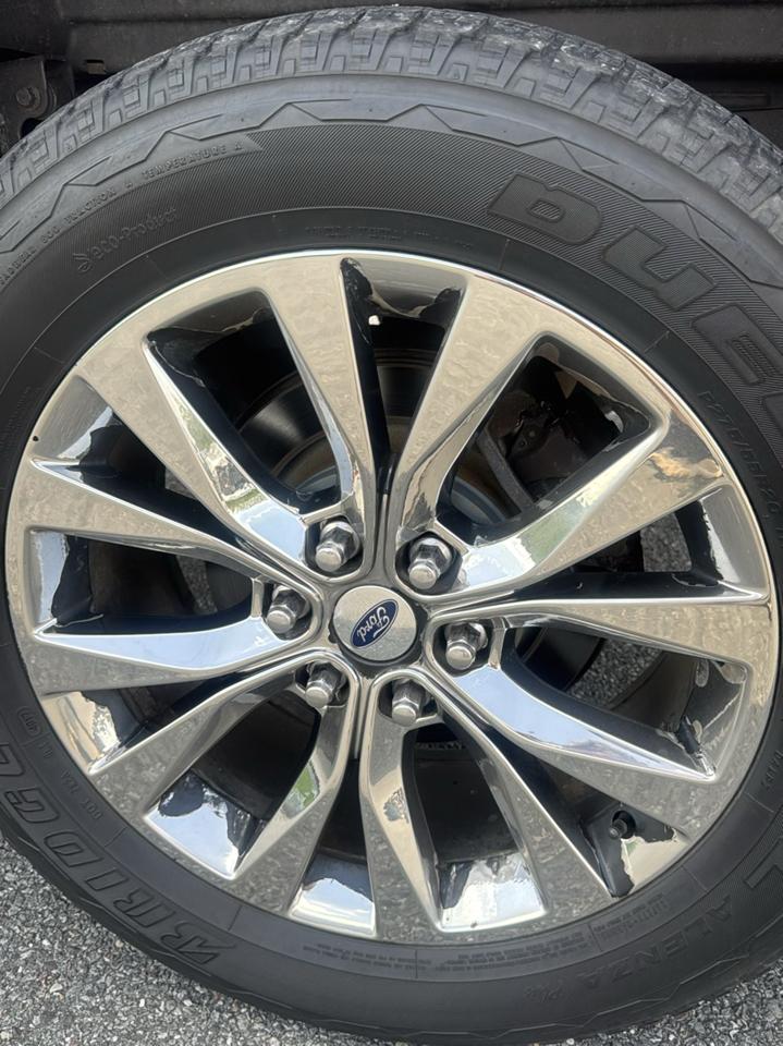 Ford F-150 Platinum SuperCrew 6.5-ft. Bed 4WD 2013