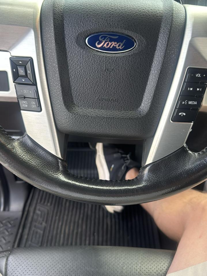 Ford F-150 Platinum SuperCrew 6.5-ft. Bed 4WD 2013