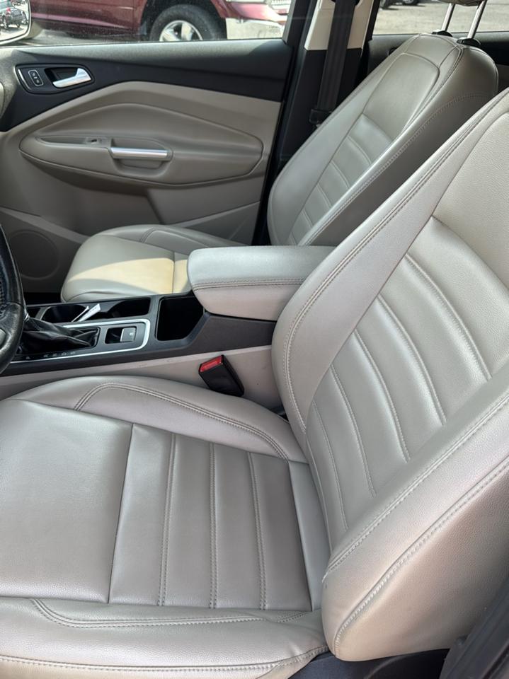 Ford Escape SEL 4WD 2019