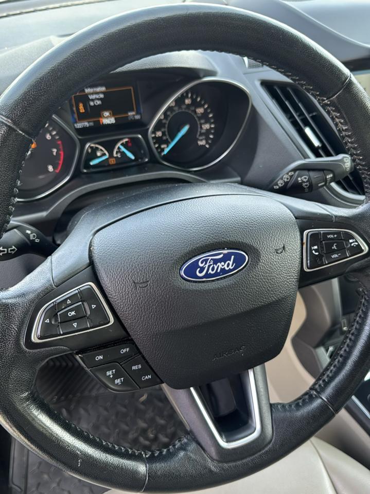 Ford Escape SEL 4WD 2019
