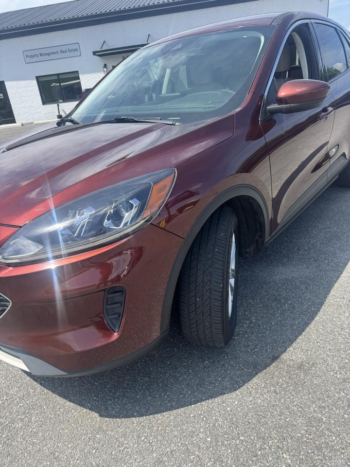 Ford Escape  2021
