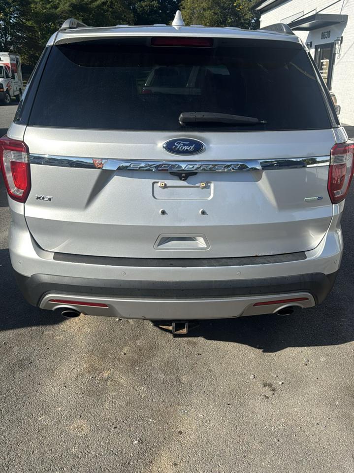 Ford Explorer XLT 4WD 2016