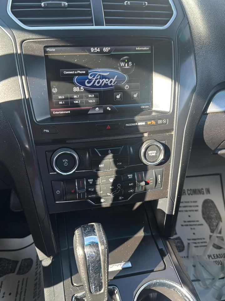 Ford Explorer XLT 4WD 2016
