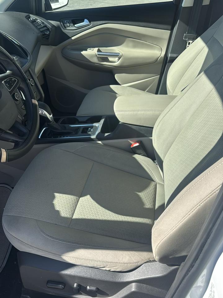 Ford Escape SE FWD 2019