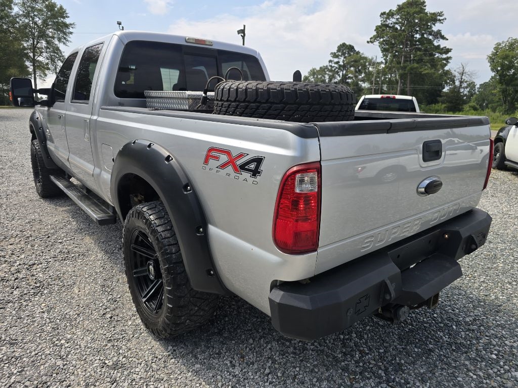 2013 Ford F-250 SD LARIAT